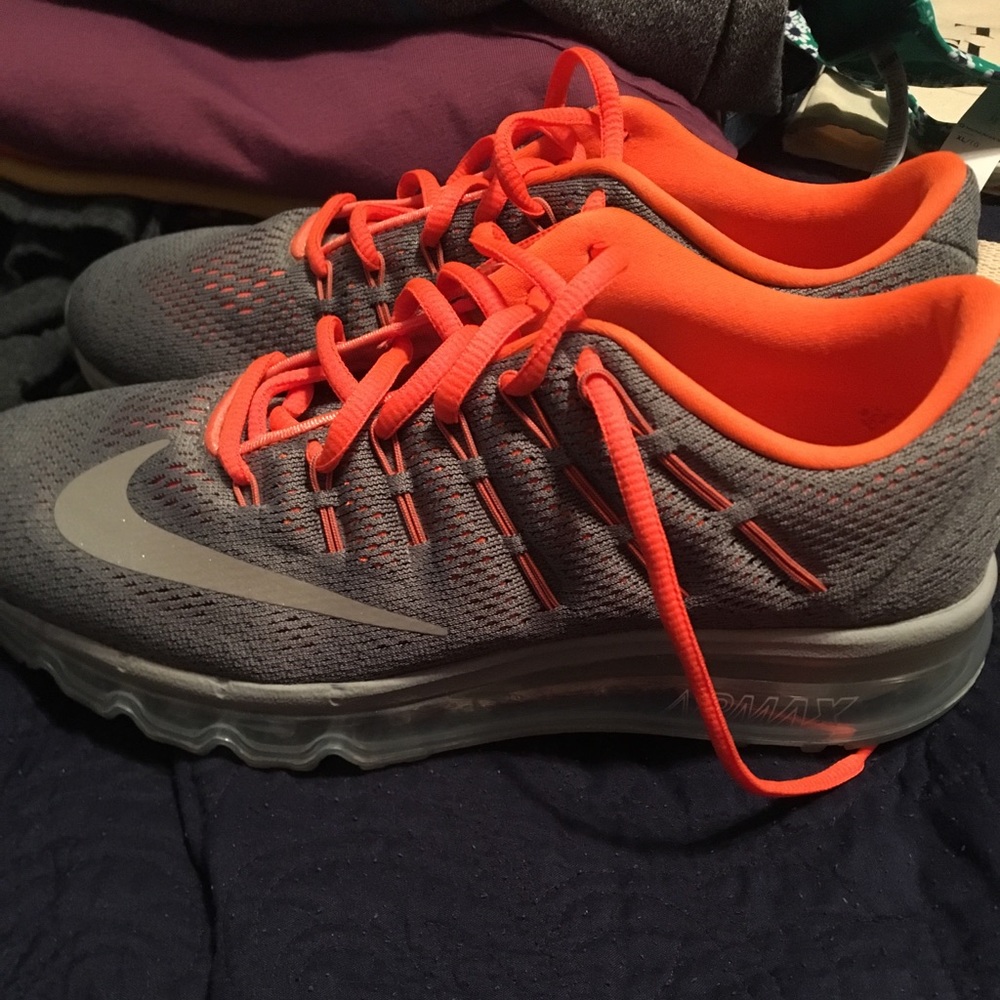 Nike Air Max 2016 Women’s 8
